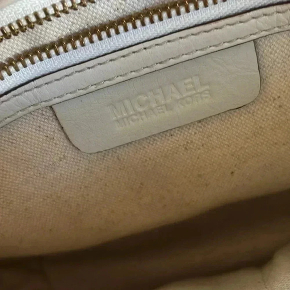 Micheal Kors straw satchel bag - Picture 8 of 10